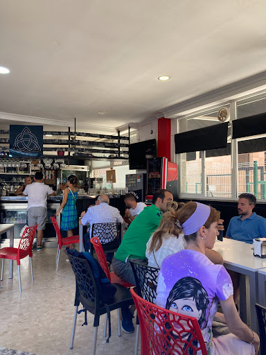 14539 cafeteria triqueta 2