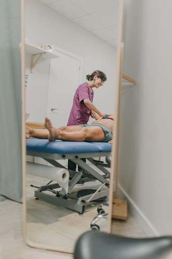 15711 centro de fisioterapia y movimiento cristina benjumea