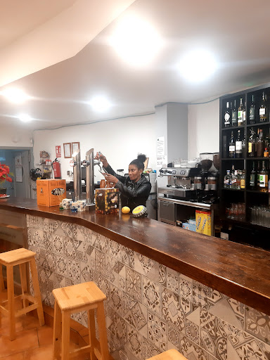 15961 cerveceria bar walter 2