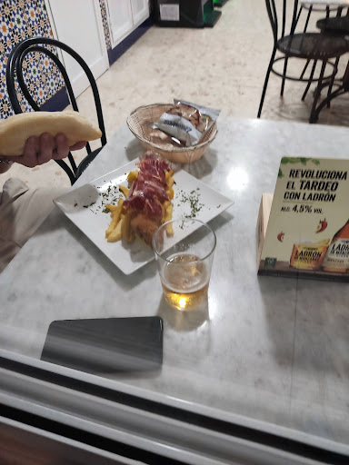 16369 cerveceria las gambas