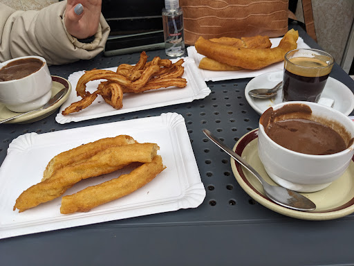 16745 churreria la esperanza 2