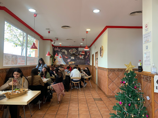 17131 club sushi bar 2