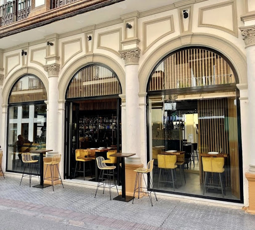 17166 cocktail bar atrevido