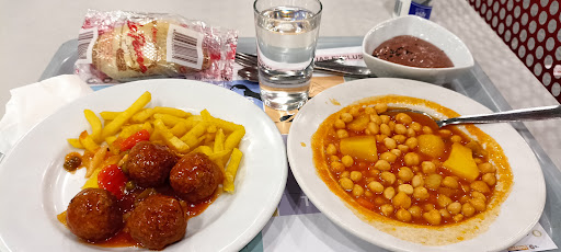 17286 comedor reina mercedes 2