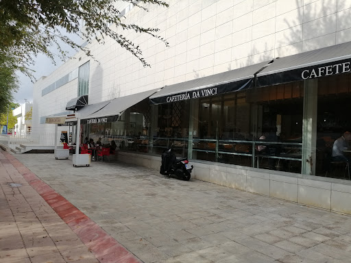 17711 da vinci cafe 1