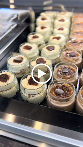 18031 domi velez bakery 1