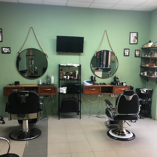 18082 don barbers