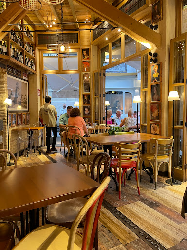 18122 donaire house bar