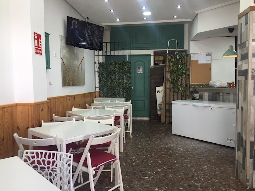 18159 doner kebab los sabores. calle clara de jesus montero 2