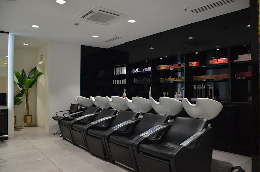 18400 ebanni peluquerias sevilla nervion el corte ingles