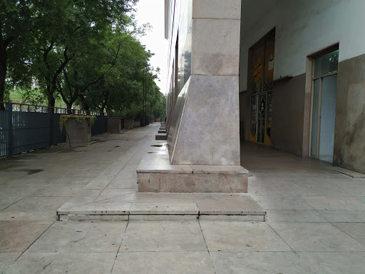 18480 edificio occident 1