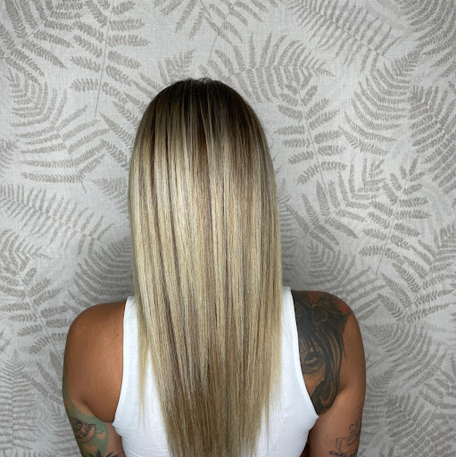 19704 escobar peluqueros 8211 peluqueria y estetica en sevilla 2