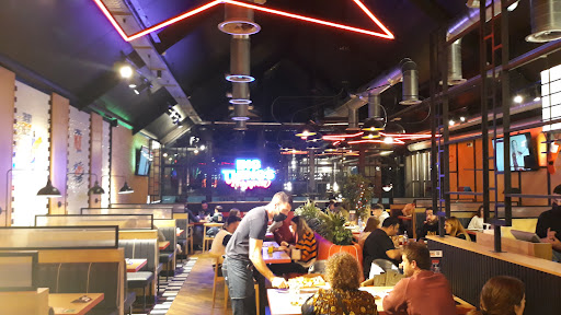 21430 fosters hollywood