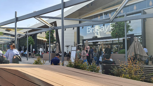 21432 fosters hollywood