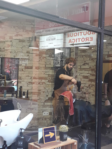 21699 gameros barber shop 1