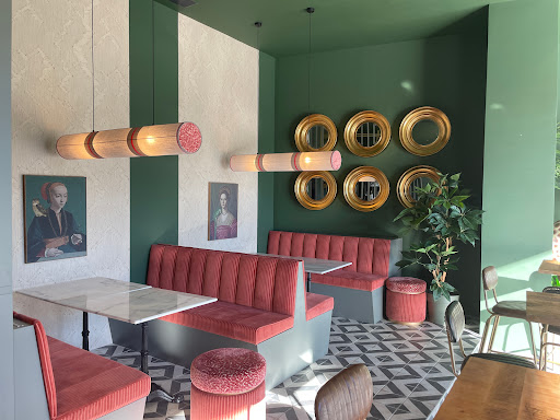 22006 golden pizza burger sevilla este 1