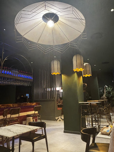 22006 golden pizza burger sevilla este