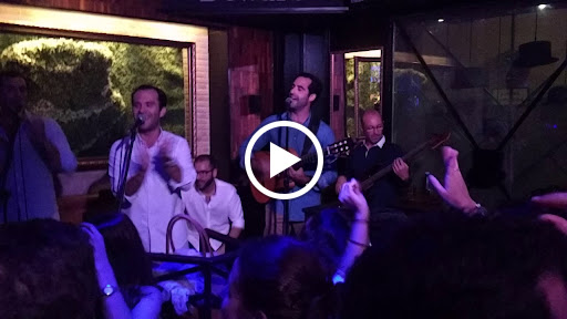 22132 groucho sevilla 1