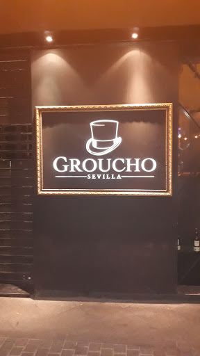 22132 groucho sevilla