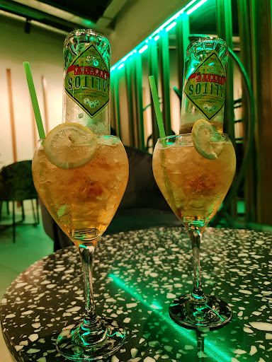 22302 habibi shisha lounge 1