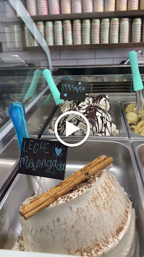 22527 heladeria engorilao 1