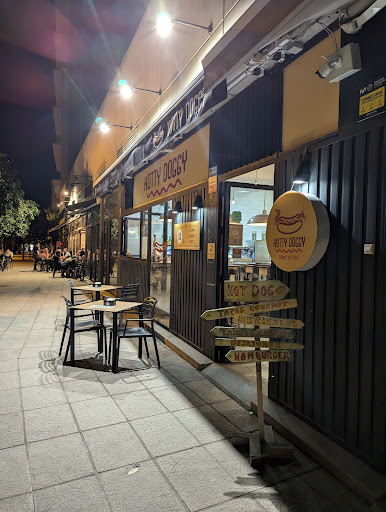 23100 hotty doggy gourmet hot dogs 2