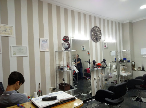 23773 isaias peluqueros