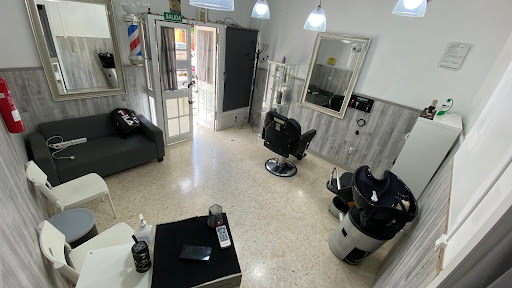 24424 kiko diaz barber