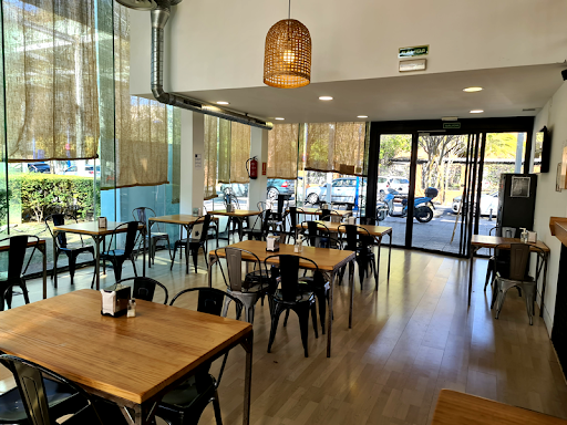 24560 klasiko urban food 1