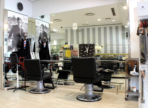 24591 koupas peluqueros bailen 2