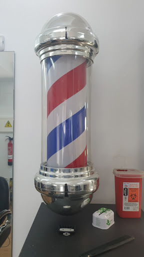 24828 la barberia de fran 2