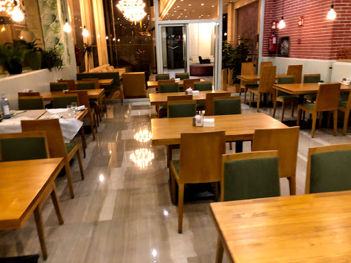 25401 la estacion bar kitchen 2