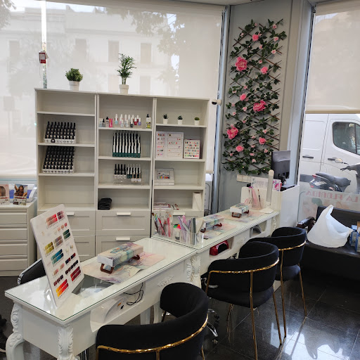 25450 la florida peluqueria manicura