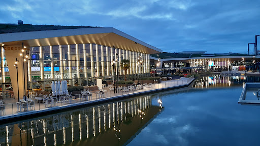 26208 lagoh shopping center