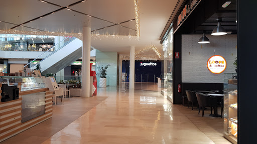 26218 lagoh shopping center