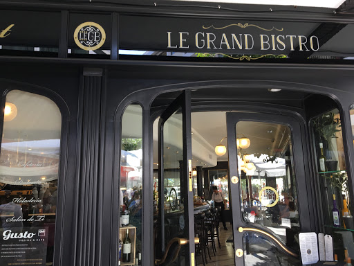 26379 le grand bistro 1