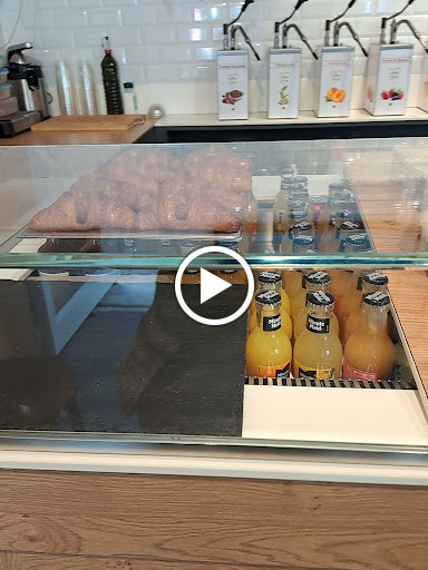 26835 lunula croissanteria y focacceria 1