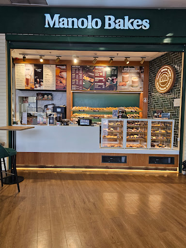 27075 manolo bakes 1