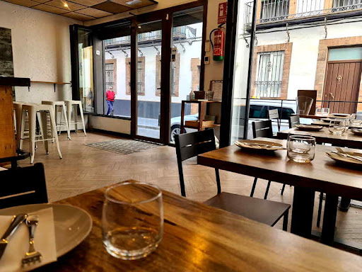 27201 marabunda sevilla restaurante tapas bar 2