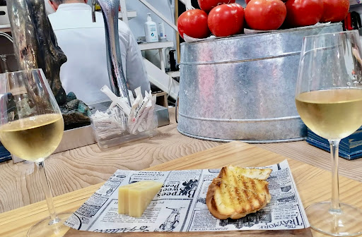 27322 maridaje bodeguita