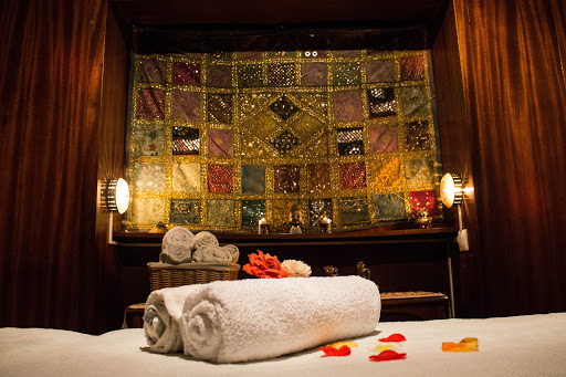 27492 masajes con karma