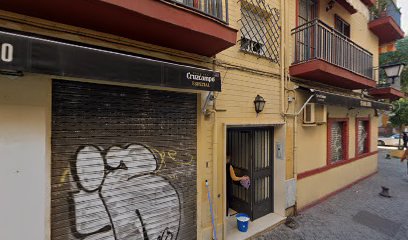 28221 misterhost duplex almirante espinosa 1