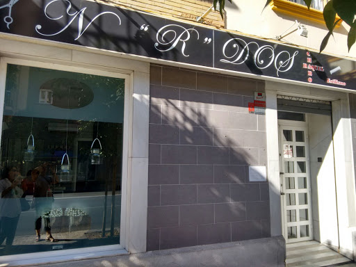 28693 n r dos enredos peluqueria y estetica