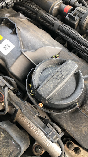 29944 parking haroun aeropark aeropolis antiguo