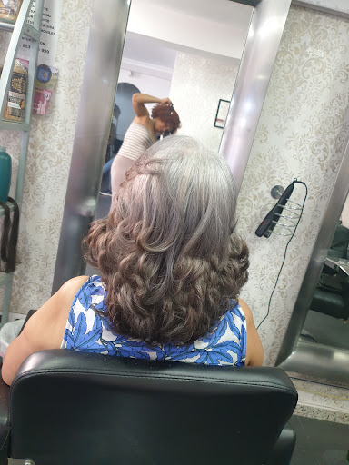 30744 peluqueria dominicana jhessy 2