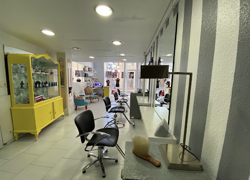 30876 peluqueria giuseppe canino hair stylist centro degrade sevilla 2