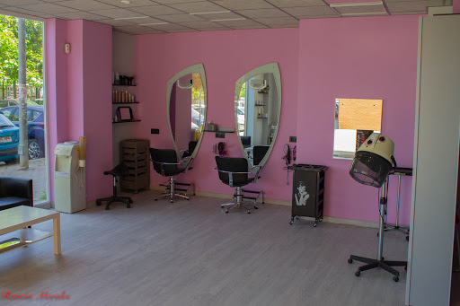 30954 peluqueria laura perez 2