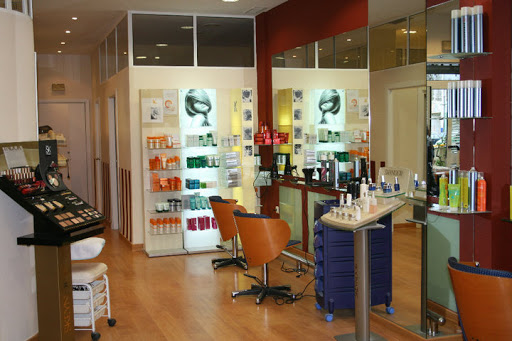 31004 peluqueria madox 2