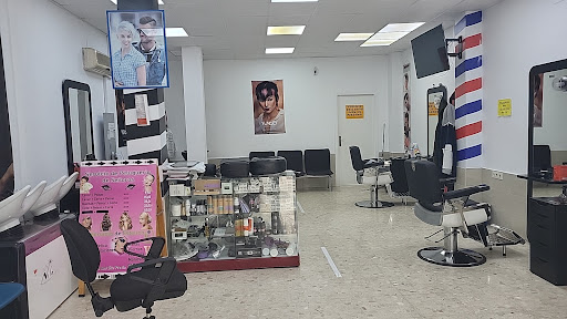 31047 peluqueria maxi 1