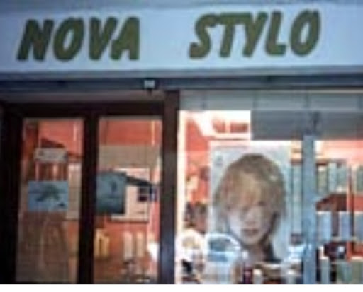 31095 peluqueria novastylo 1